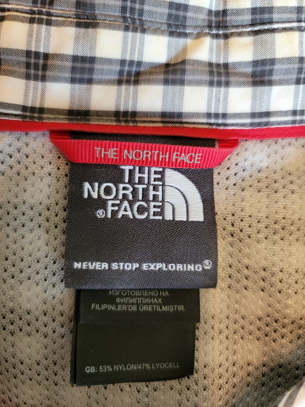 The North Face Mens Millstone Shortsleeve Button-Up Black and White Plaid Sz XL